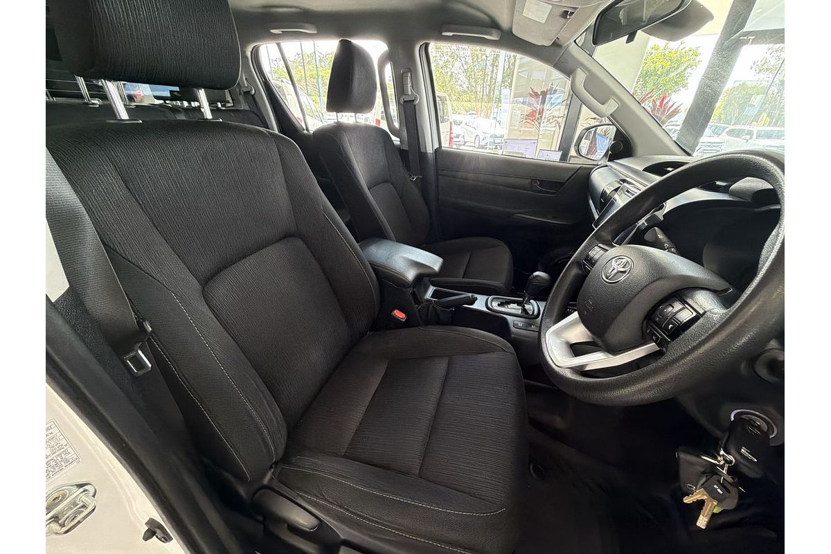 2019 Toyota Hilux SR GUN126R 4X4