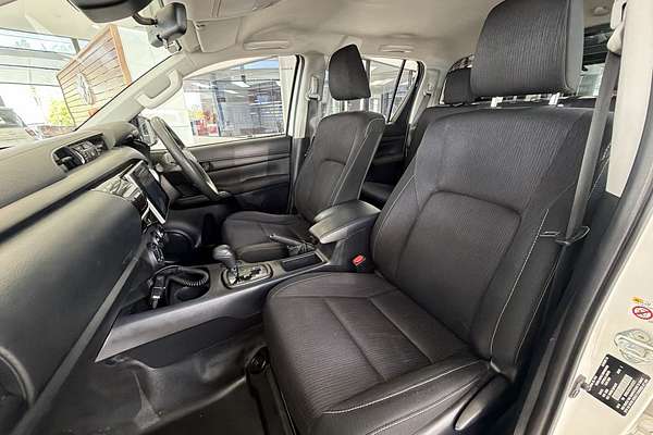 2019 Toyota Hilux SR GUN126R 4X4