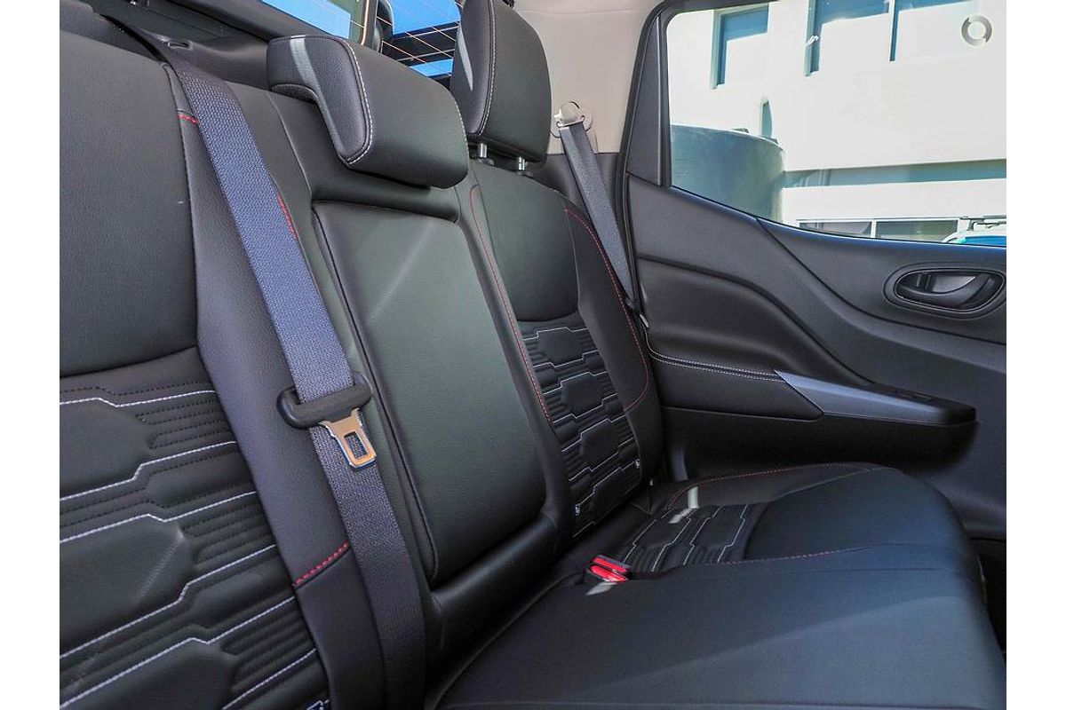 2024 Nissan Navara PRO-4X Warrior D23 4X4