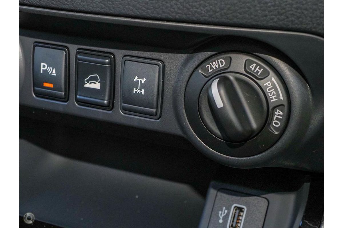 2024 Nissan Navara PRO-4X Warrior D23 4X4