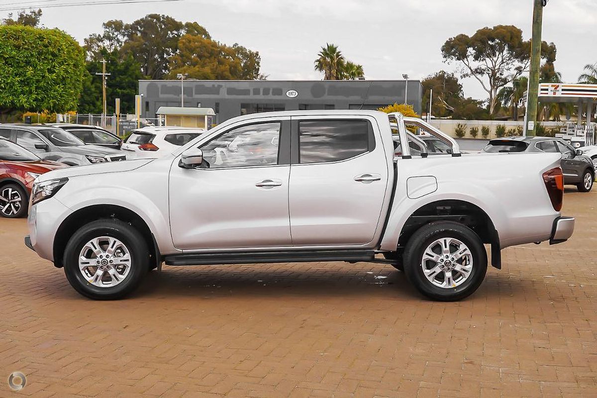 2025 Nissan Navara ST D23 4X4