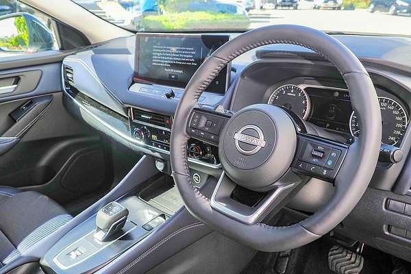 2025 Nissan QASHQAI ST-L J12