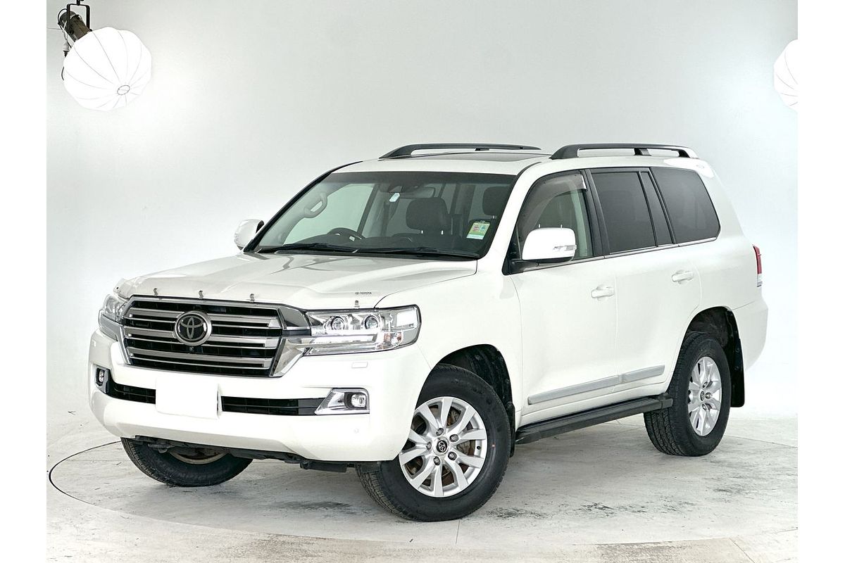 2019 Toyota Landcruiser Sahara VDJ200R