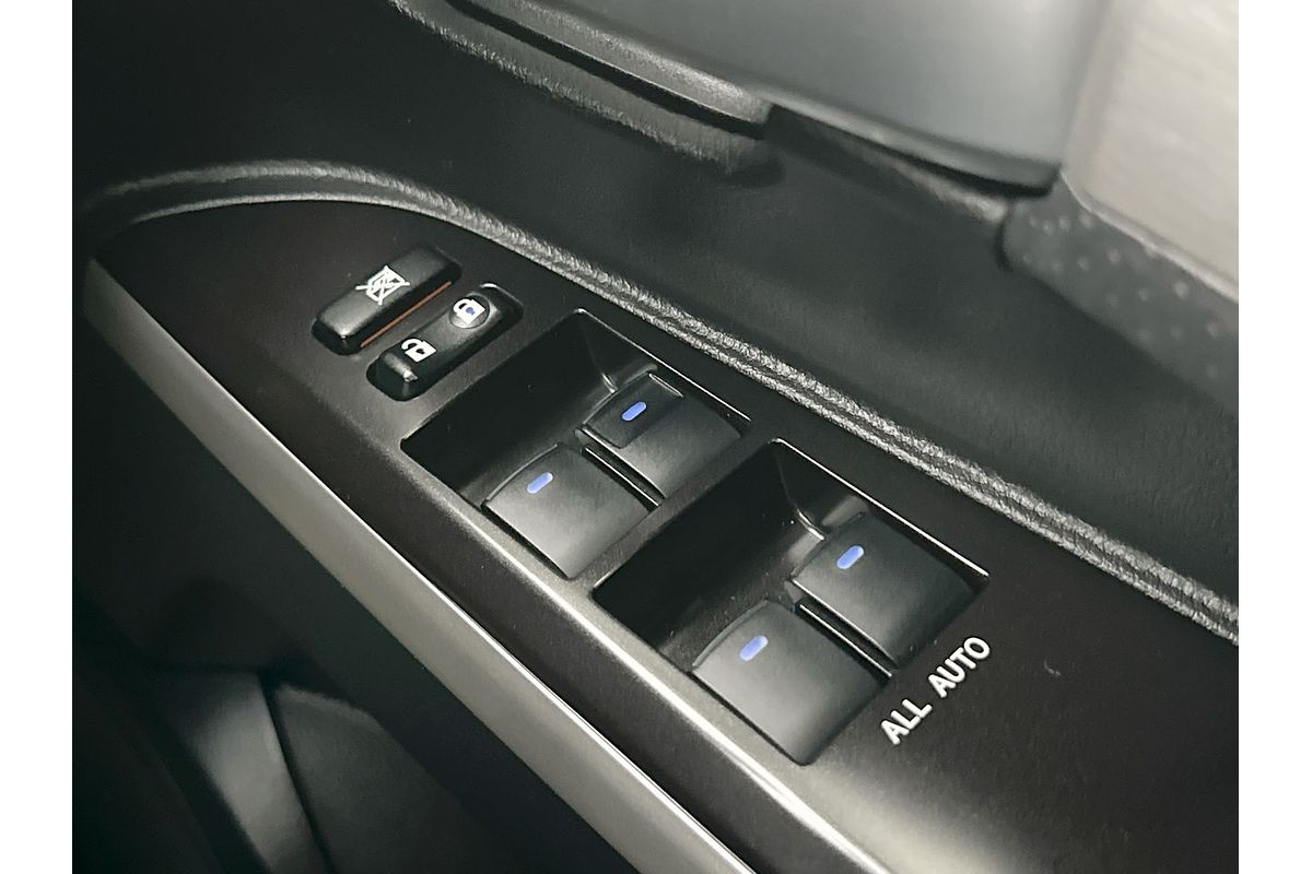 2019 Toyota Landcruiser Sahara VDJ200R