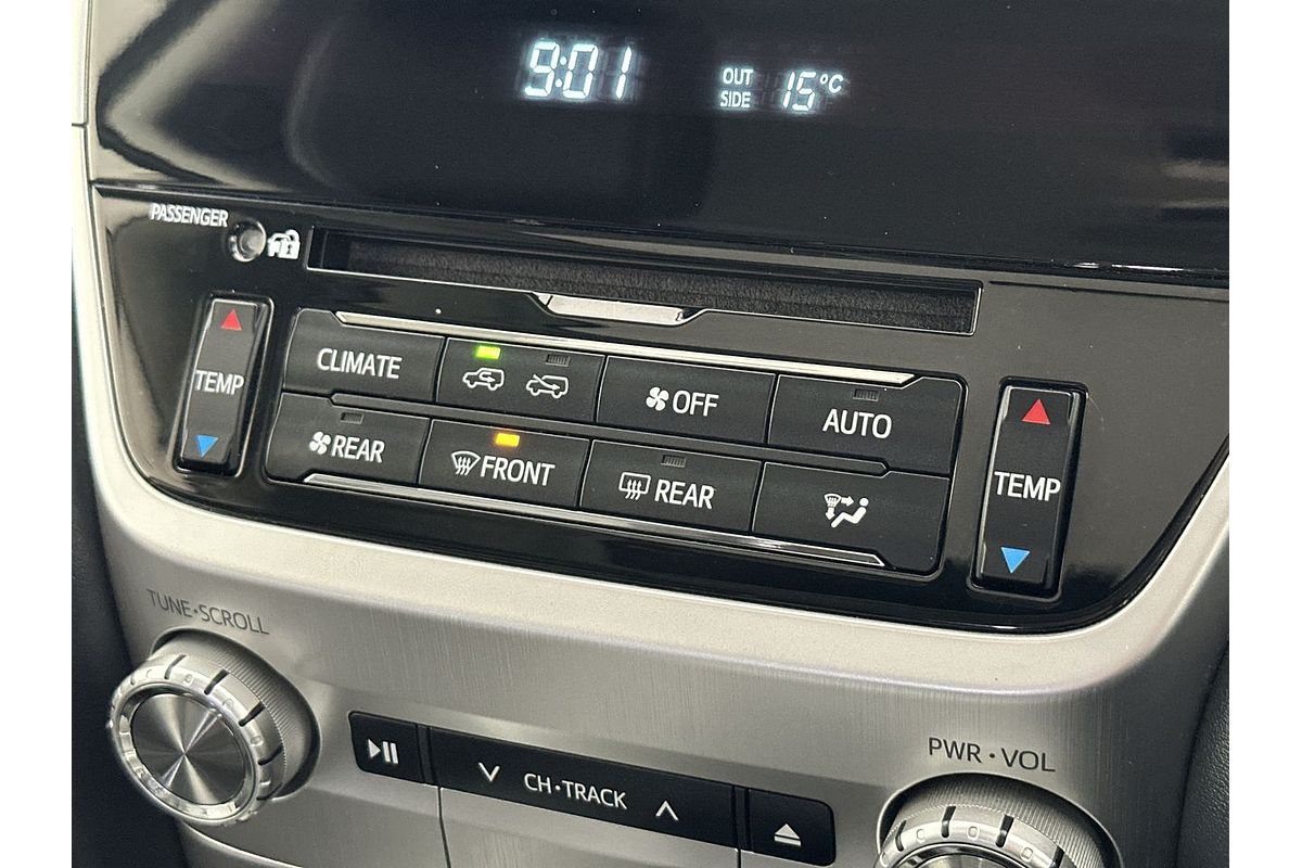 2019 Toyota Landcruiser Sahara VDJ200R