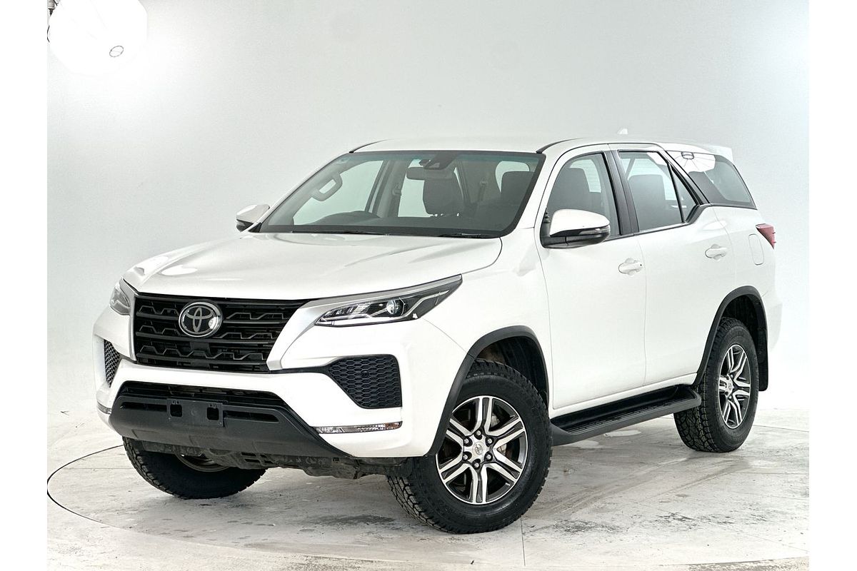 2023 Toyota Fortuner GX GUN156R