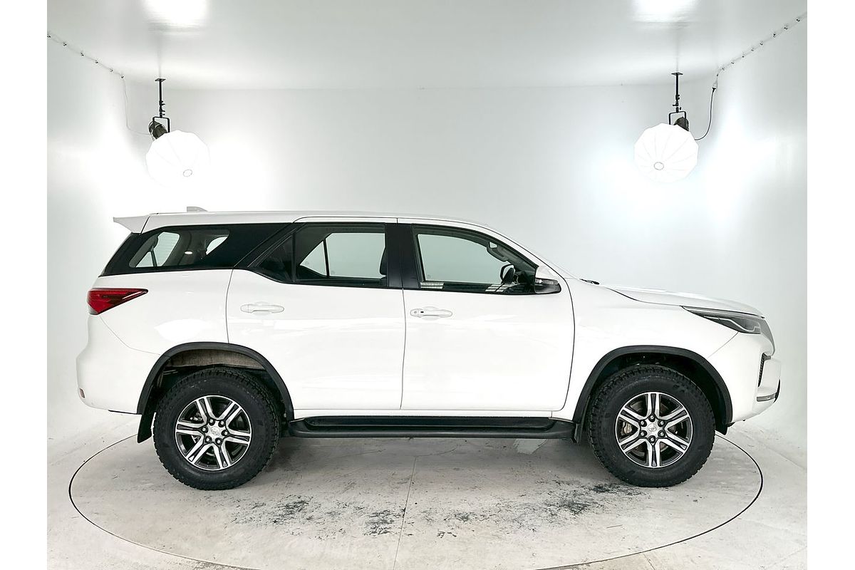 2023 Toyota Fortuner GX GUN156R