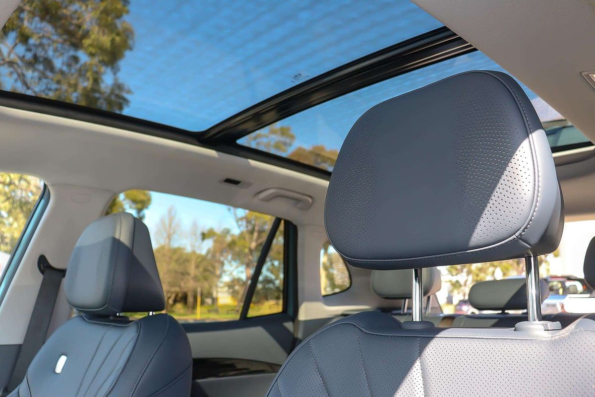 2025 Geely EX5 Inspire E245