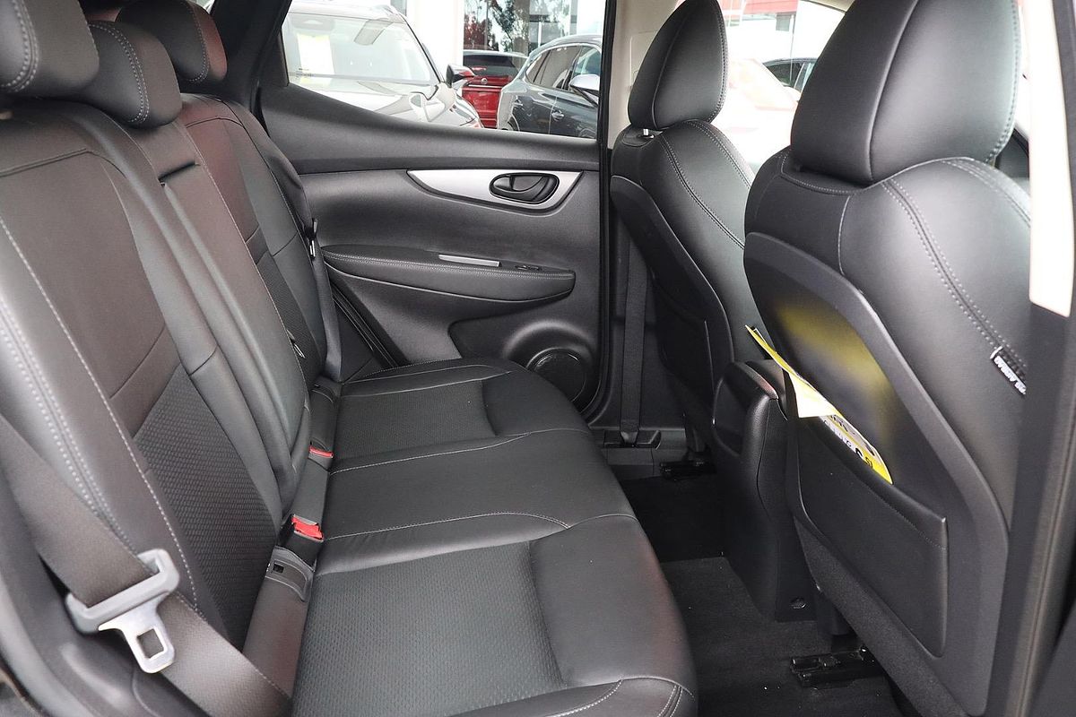 2019 Nissan QASHQAI ST-L J11 Series 3