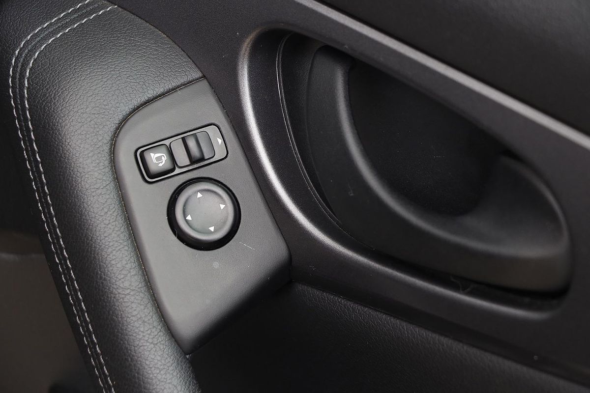 2019 Nissan QASHQAI ST-L J11 Series 3