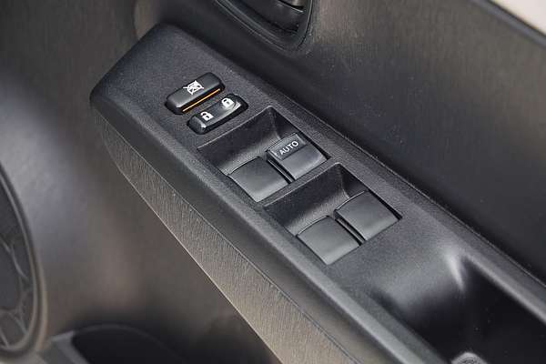 2014 Toyota Yaris YR NCP130R