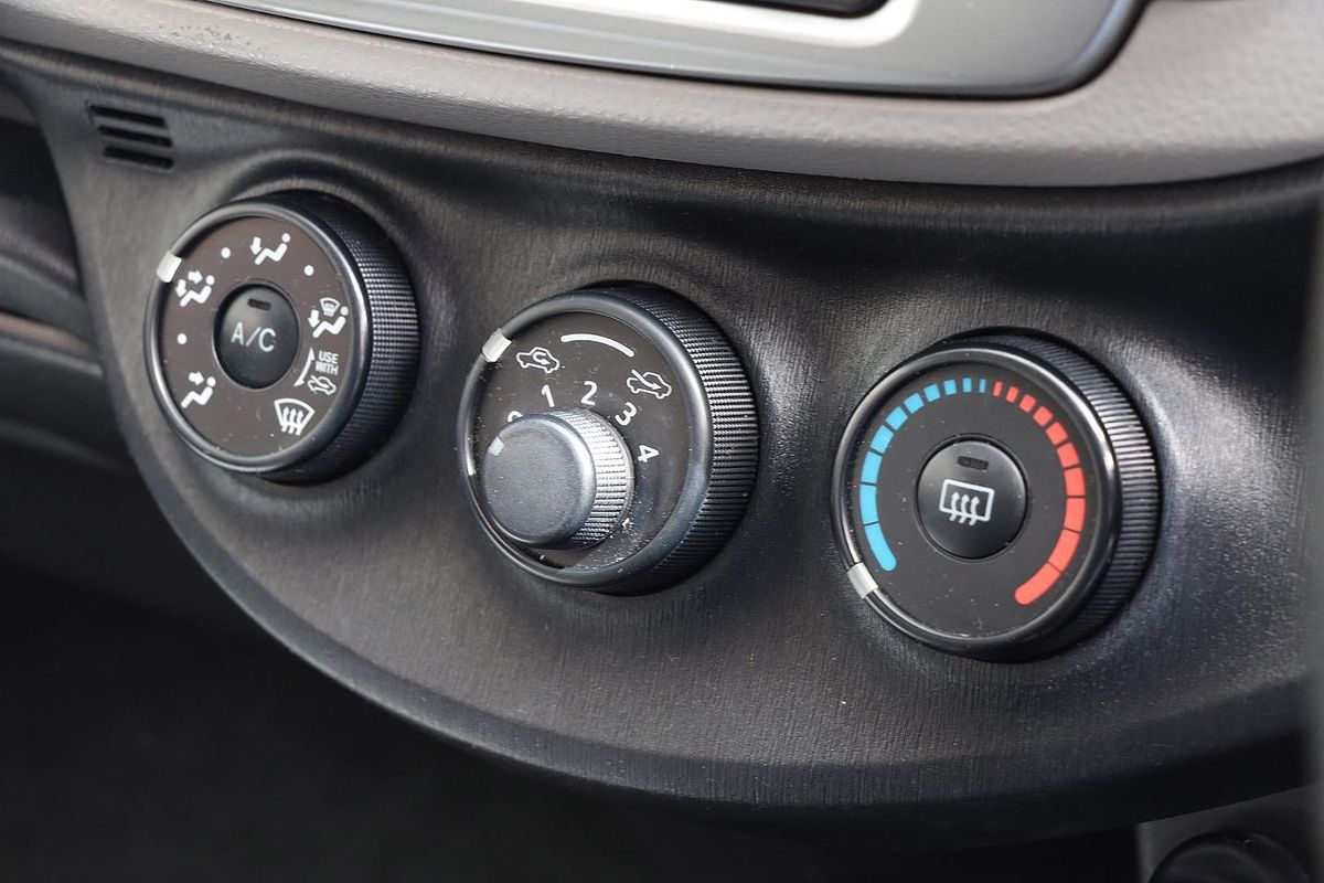 2014 Toyota Yaris YR NCP130R