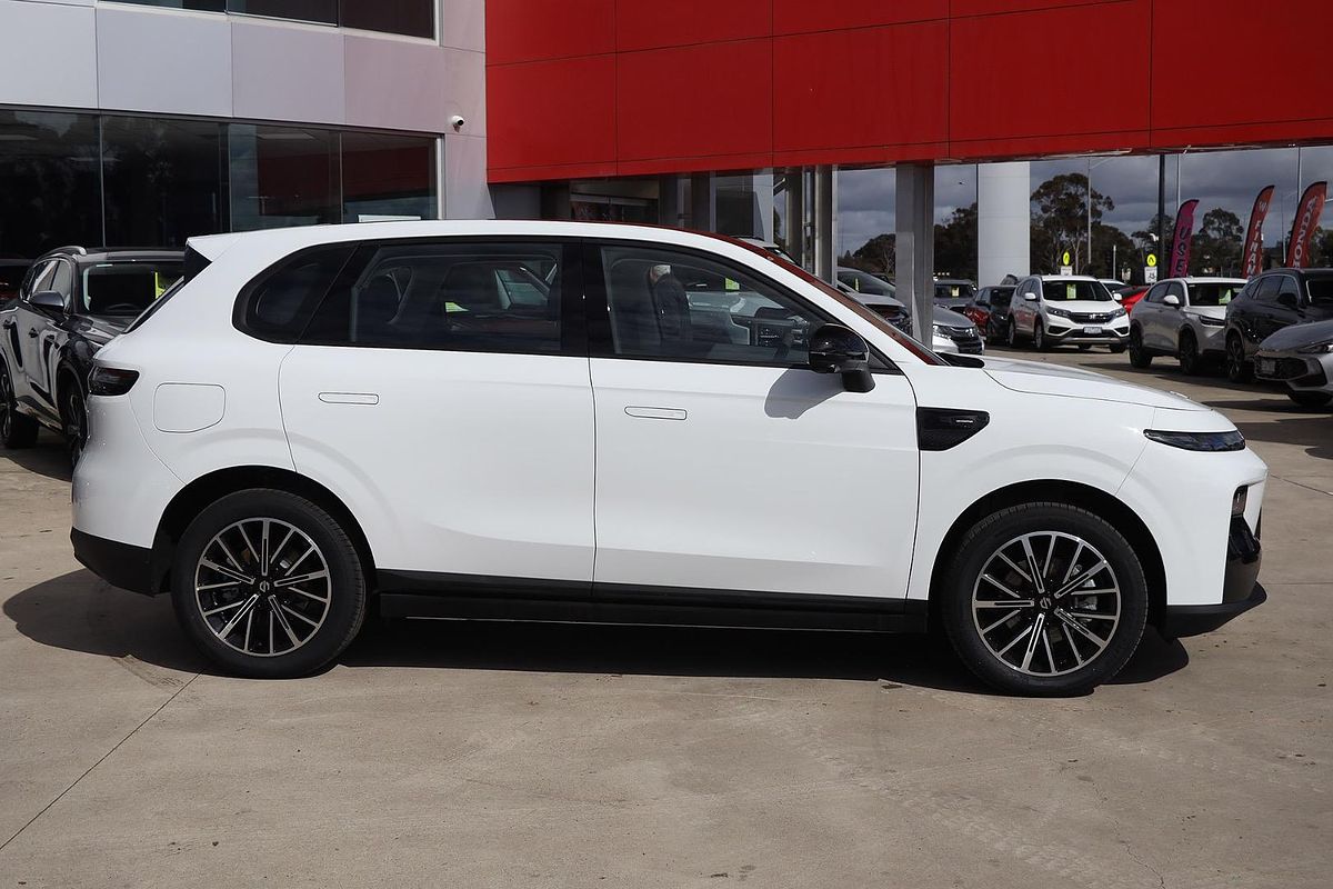 2025 Leapmotor B10 Style A12