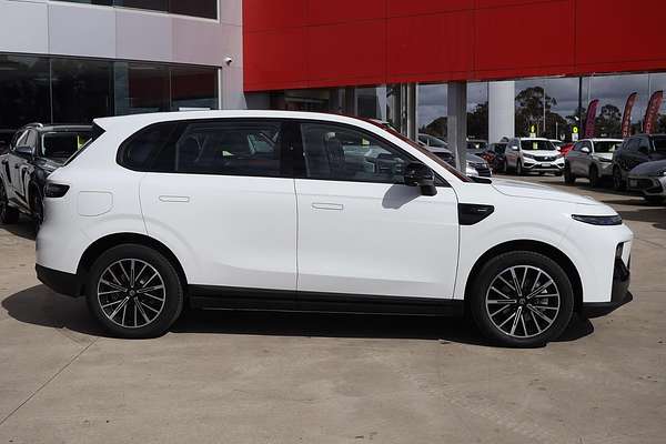 2025 Leapmotor B10 Style A12