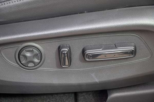 2025 Honda CR-V VTi L7 RS