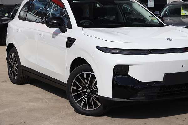 2025 Leapmotor B10 Style A12