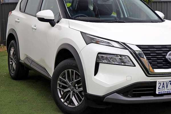 2024 Nissan X-TRAIL ST T33