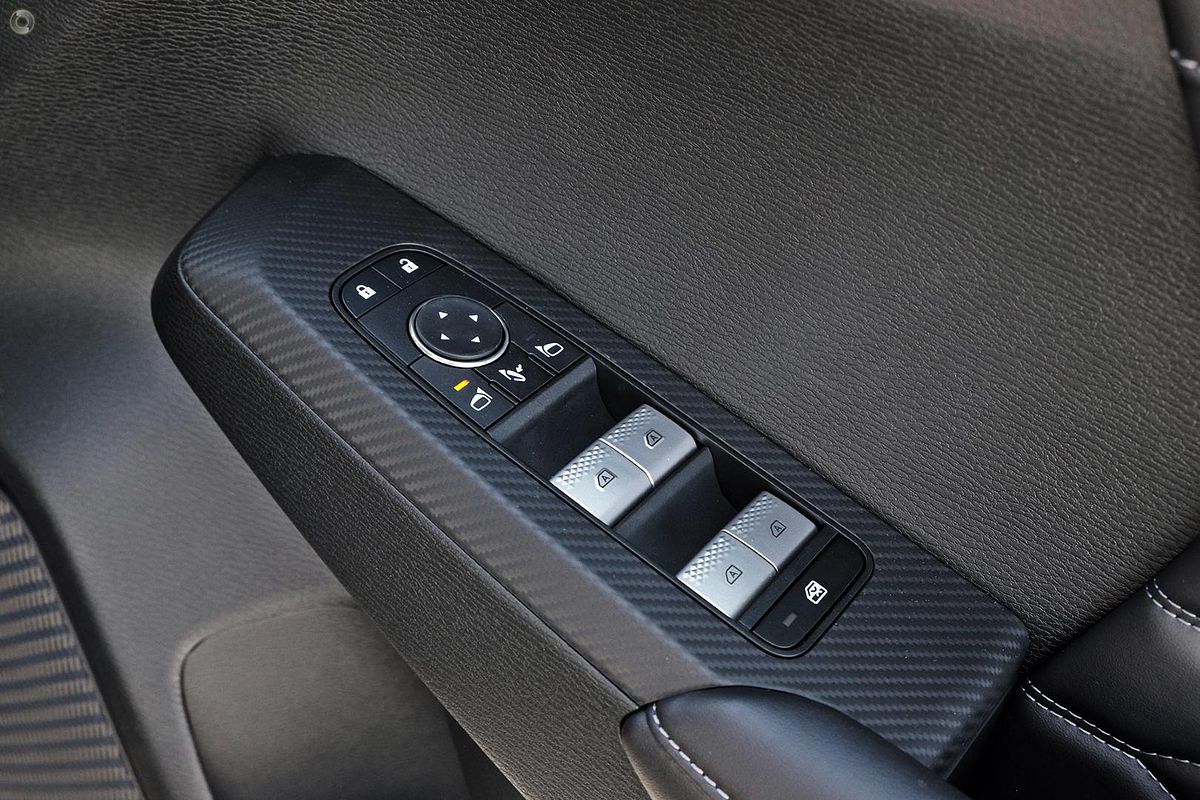 2025 Mitsubishi Outlander Exceed ZM