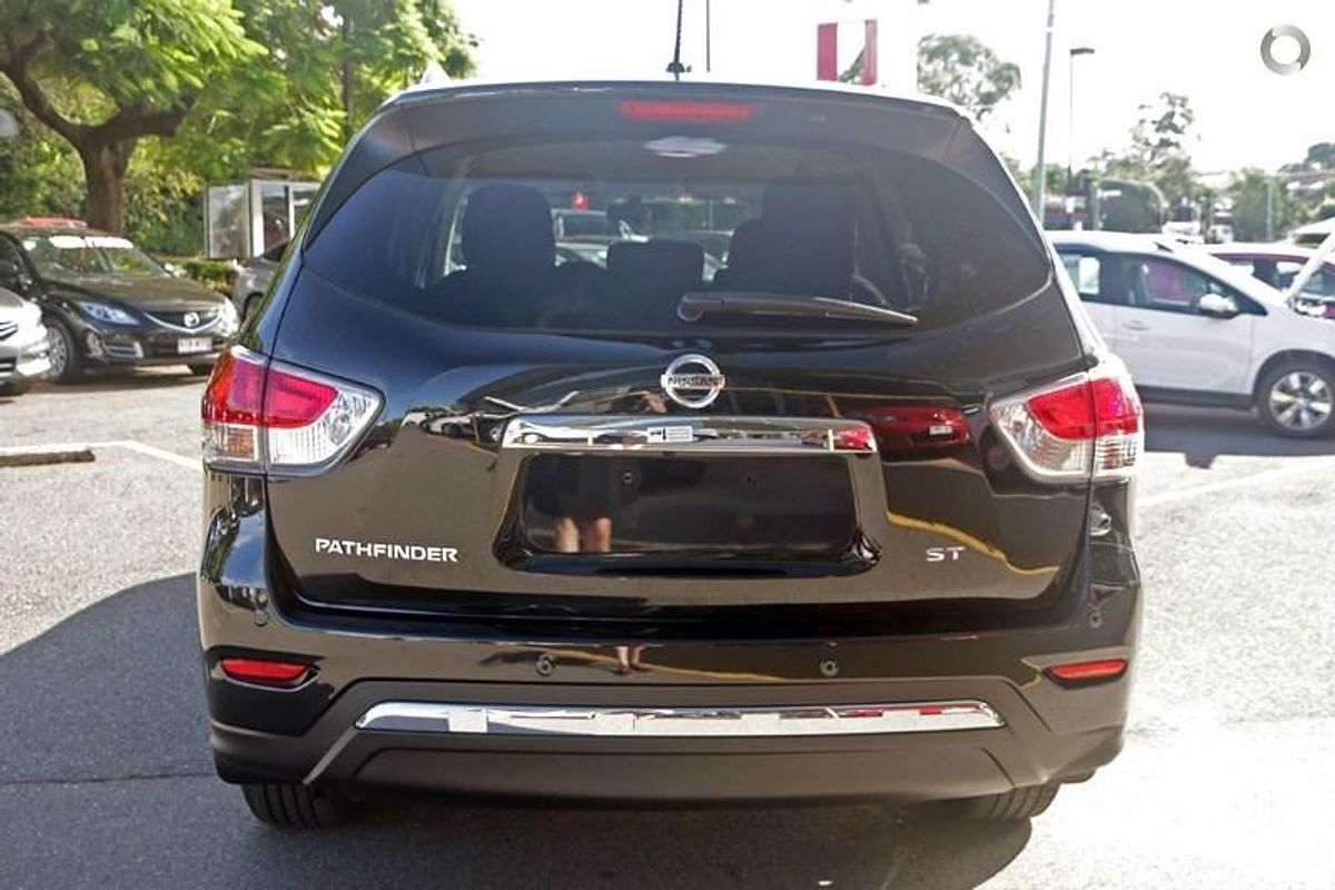 2014 Nissan Pathfinder ST R52
