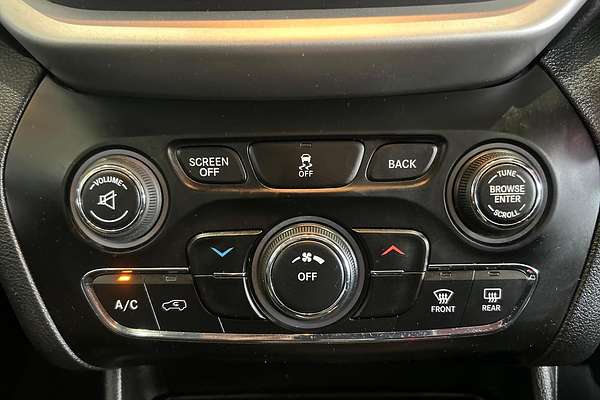 2018 Jeep Cherokee Sport KL