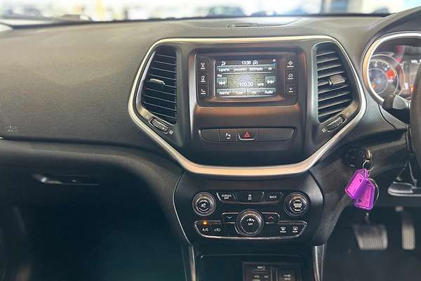 2018 Jeep Cherokee Sport KL