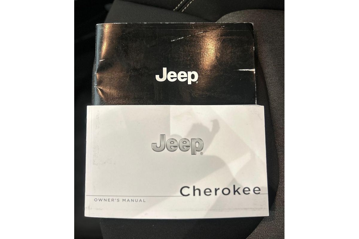 2018 Jeep Cherokee Sport KL
