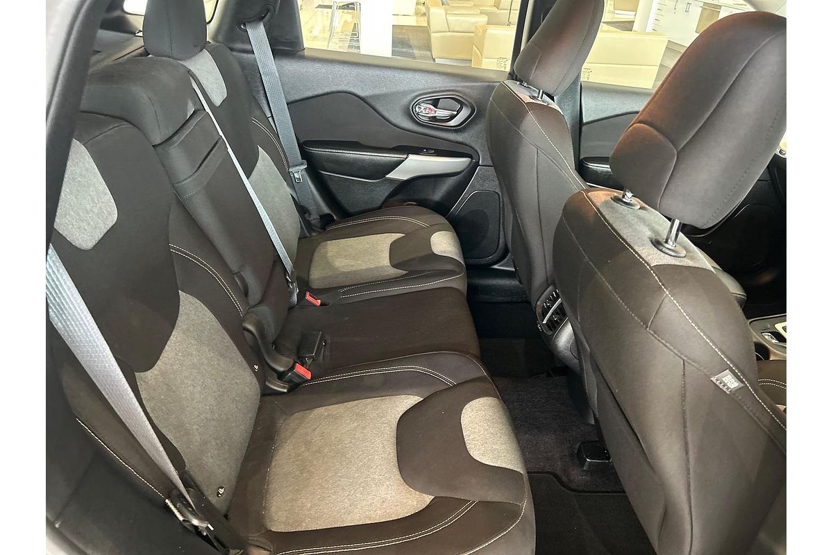 2018 Jeep Cherokee Sport KL