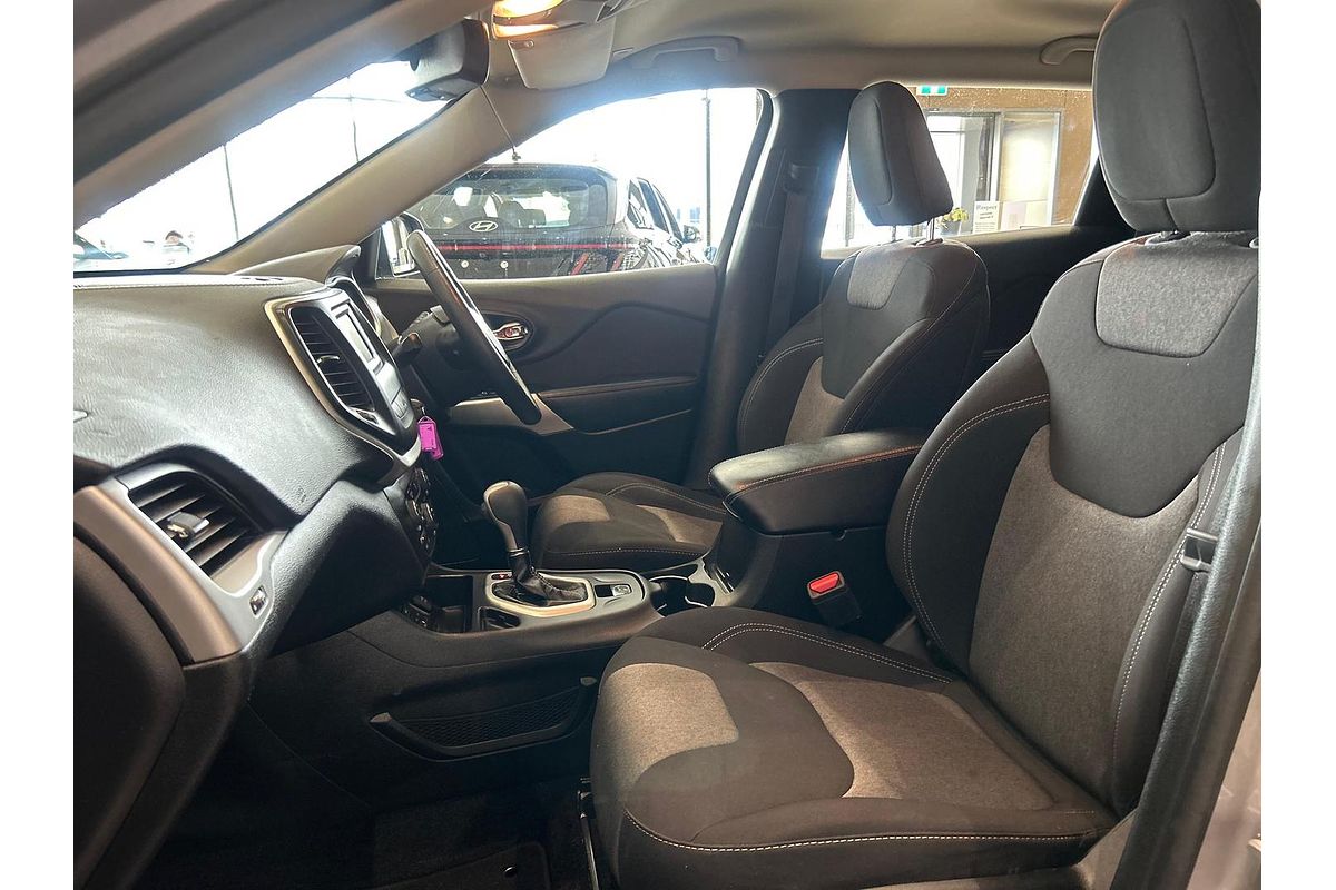 2018 Jeep Cherokee Sport KL