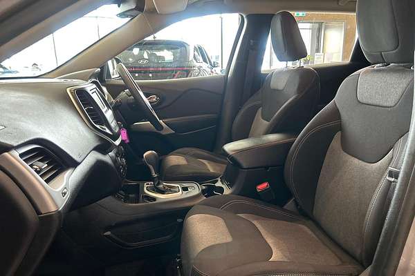 2018 Jeep Cherokee Sport KL