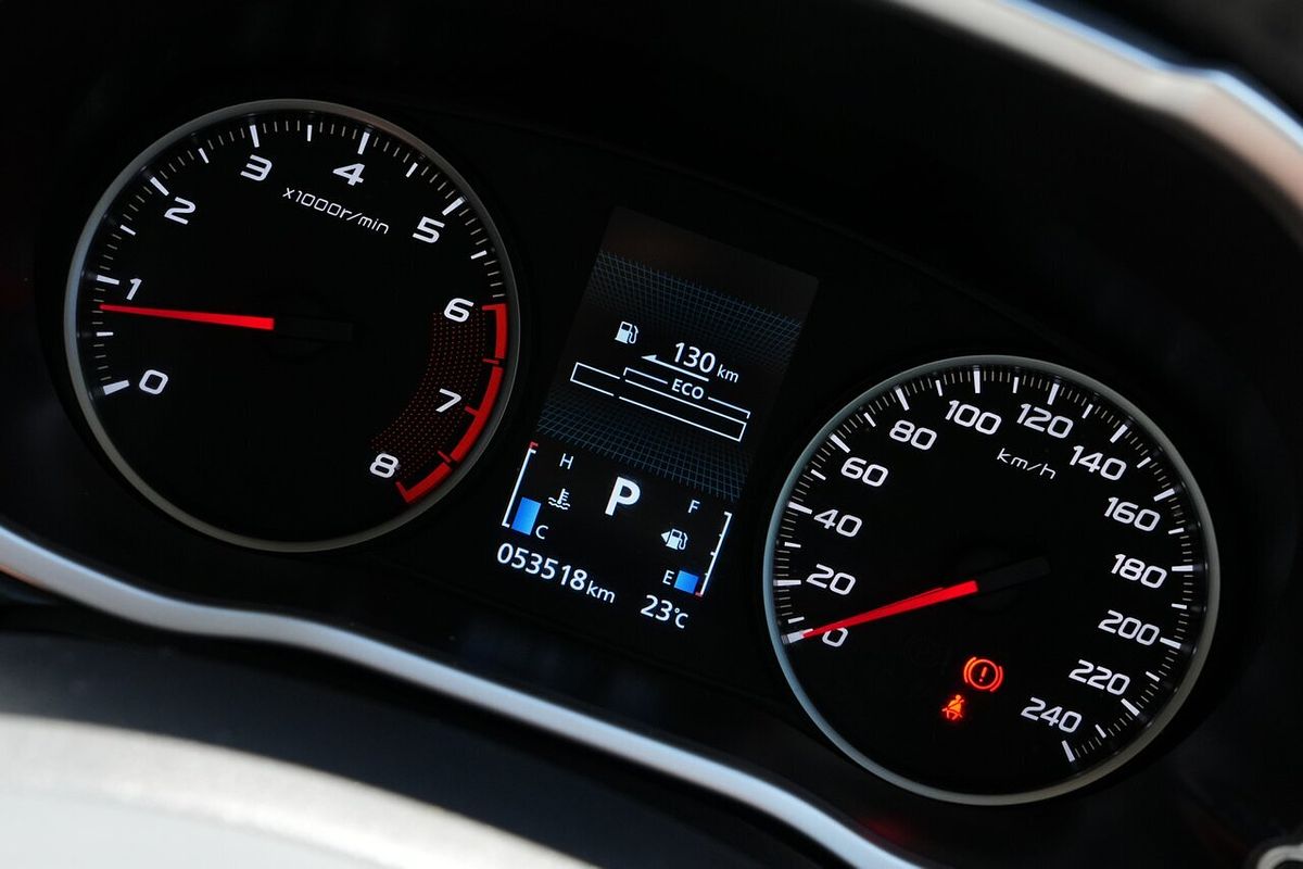 2023 Mitsubishi Eclipse Cross LS YB