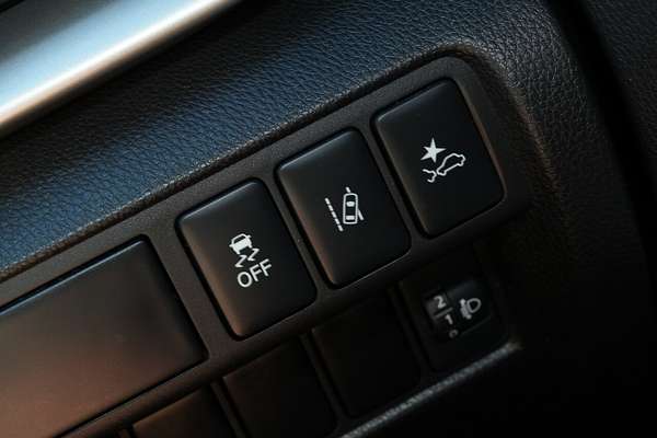 2023 Mitsubishi Eclipse Cross LS YB