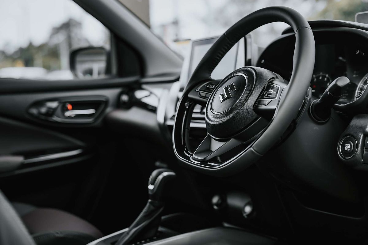 2025 Suzuki Fronx Hybrid GLX KW