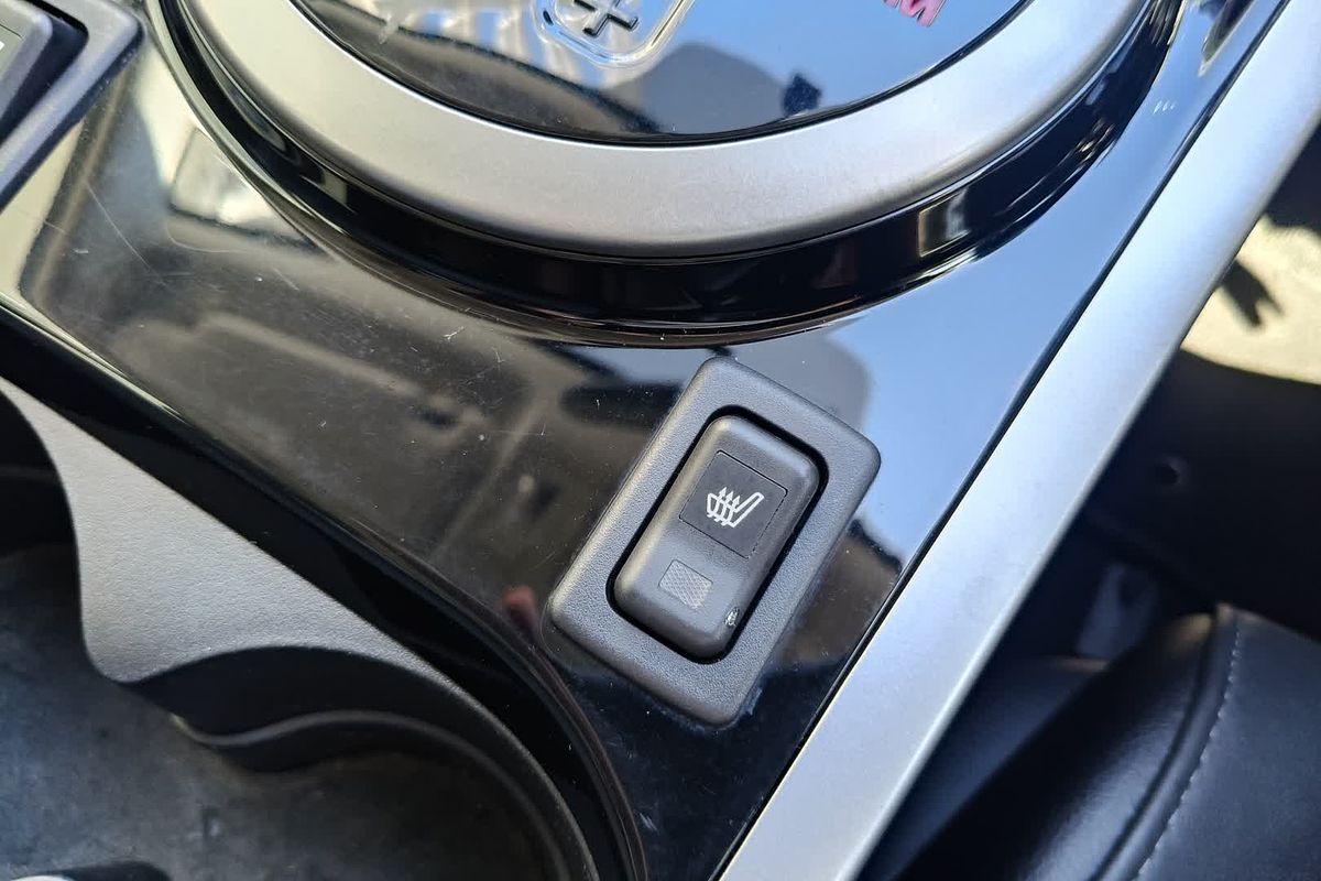 2011 Mazda CX-7 Luxury Sports ER Series 2