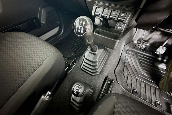 2021 Suzuki Jimny GLX GJ