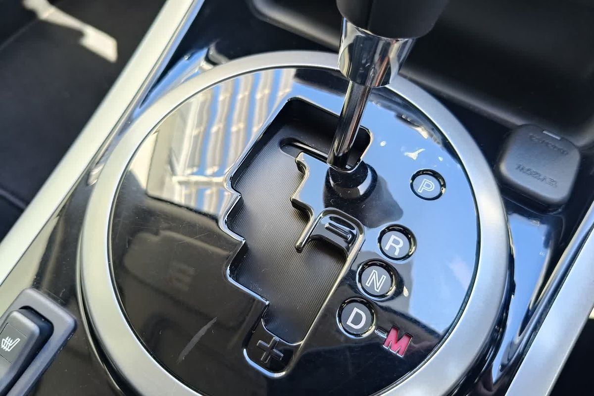 2011 Mazda CX-7 Luxury Sports ER Series 2