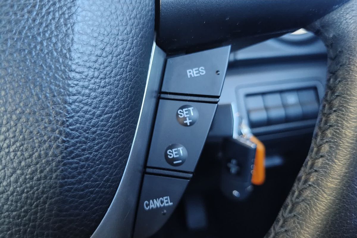 2011 Mazda CX-7 Luxury Sports ER Series 2