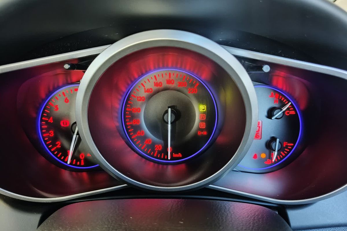 2011 Mazda CX-7 Luxury Sports ER Series 2