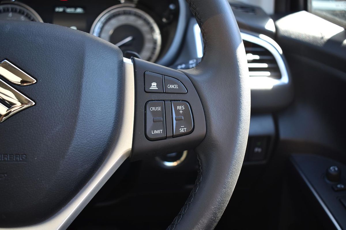 2023 Suzuki S-Cross ALLGRIP Prestige JYB