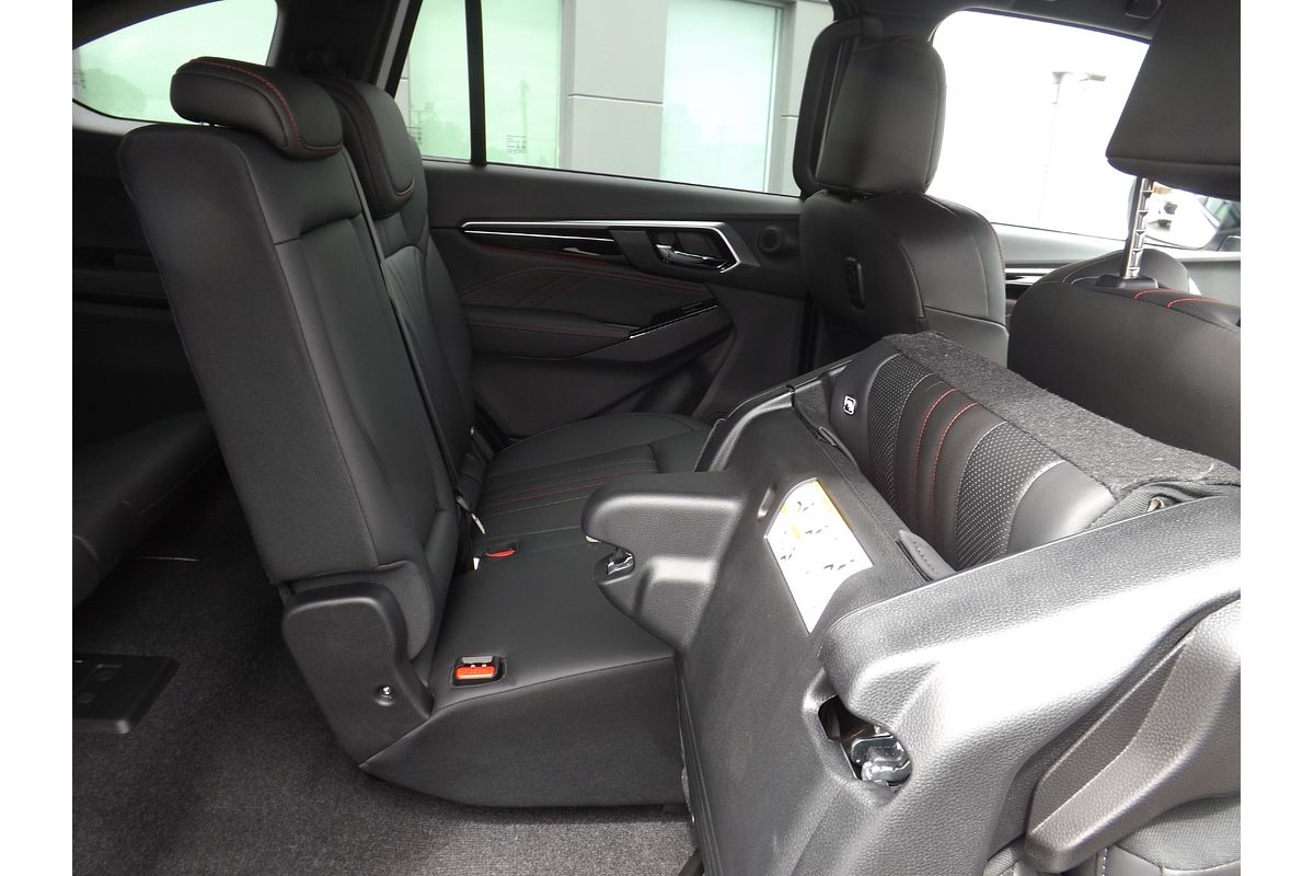 2025 Isuzu MU-X X-TERRAIN