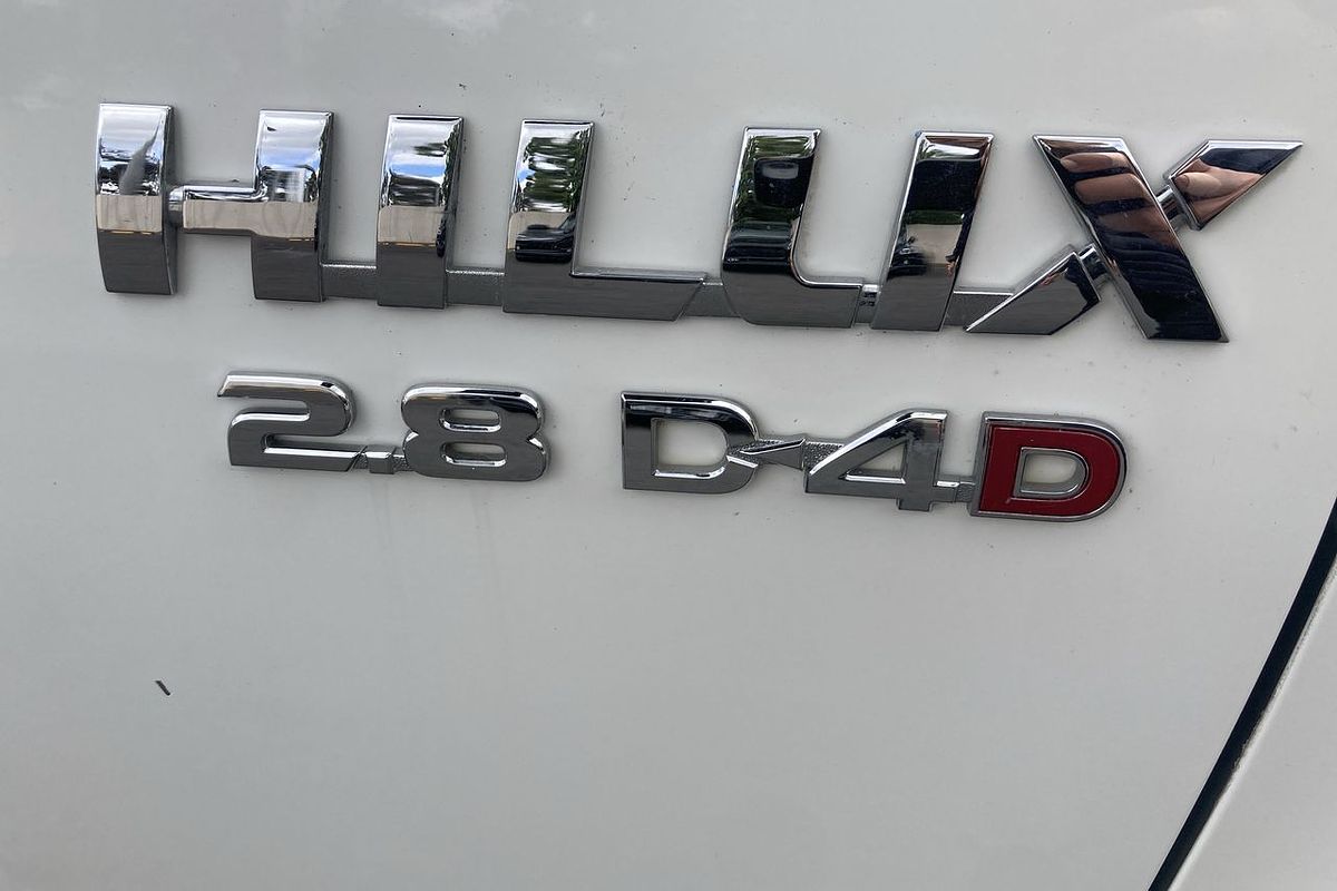 2017 Toyota Hilux SR GUN126R 4X4