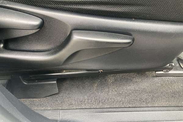 2017 Toyota Hilux SR GUN126R 4X4