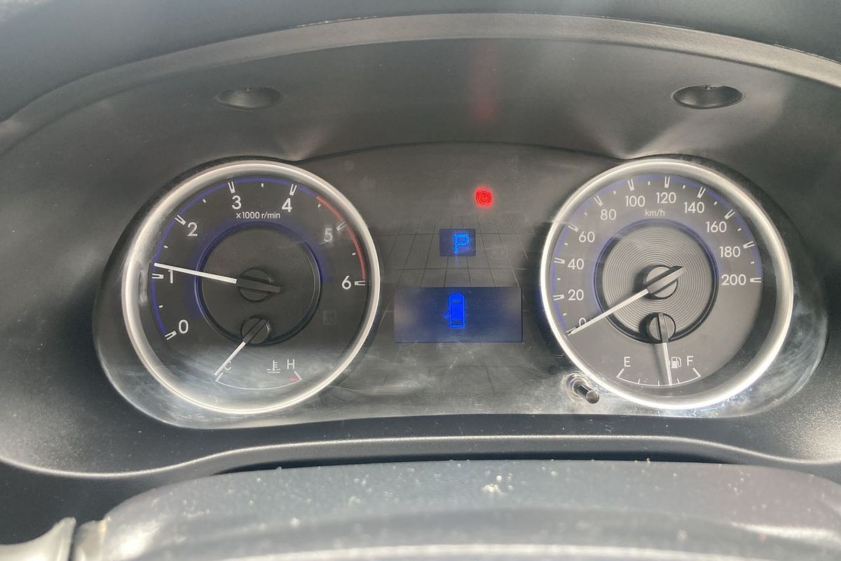 2017 Toyota Hilux SR GUN126R 4X4