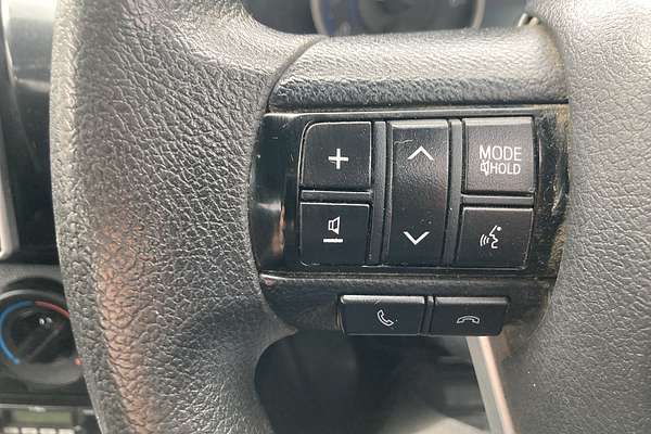 2017 Toyota Hilux SR GUN126R 4X4