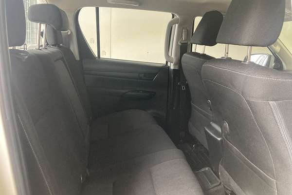 2017 Toyota Hilux SR GUN126R 4X4