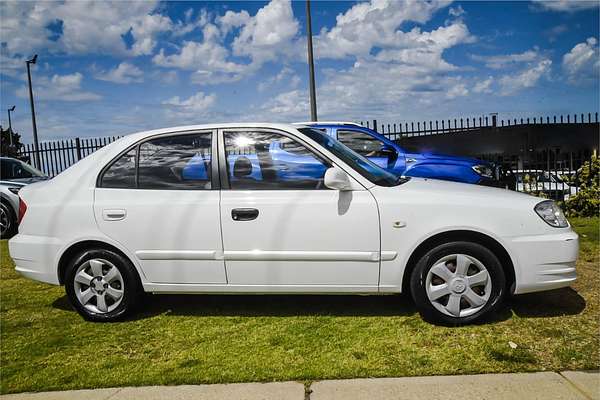 2004 Hyundai Accent GL LC