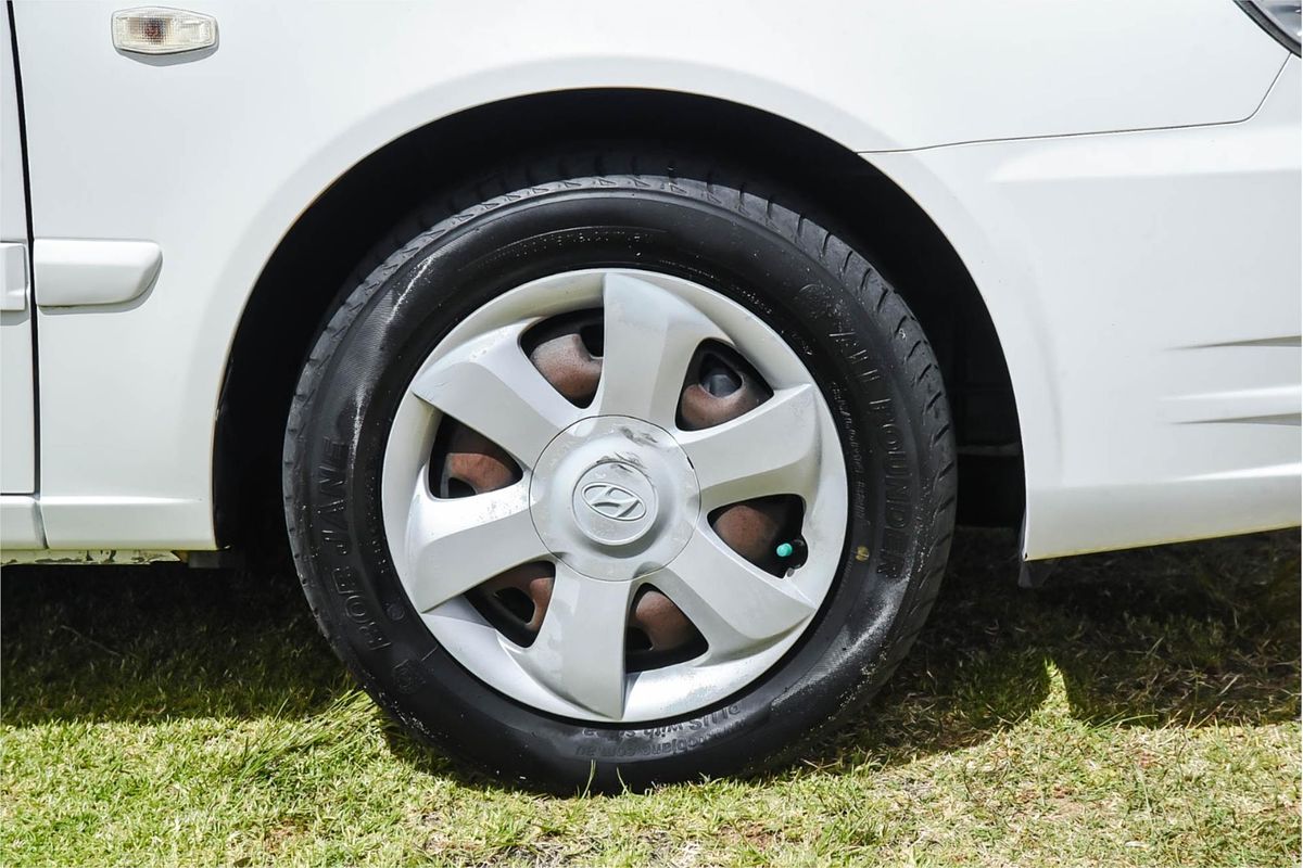 2004 Hyundai Accent GL LC