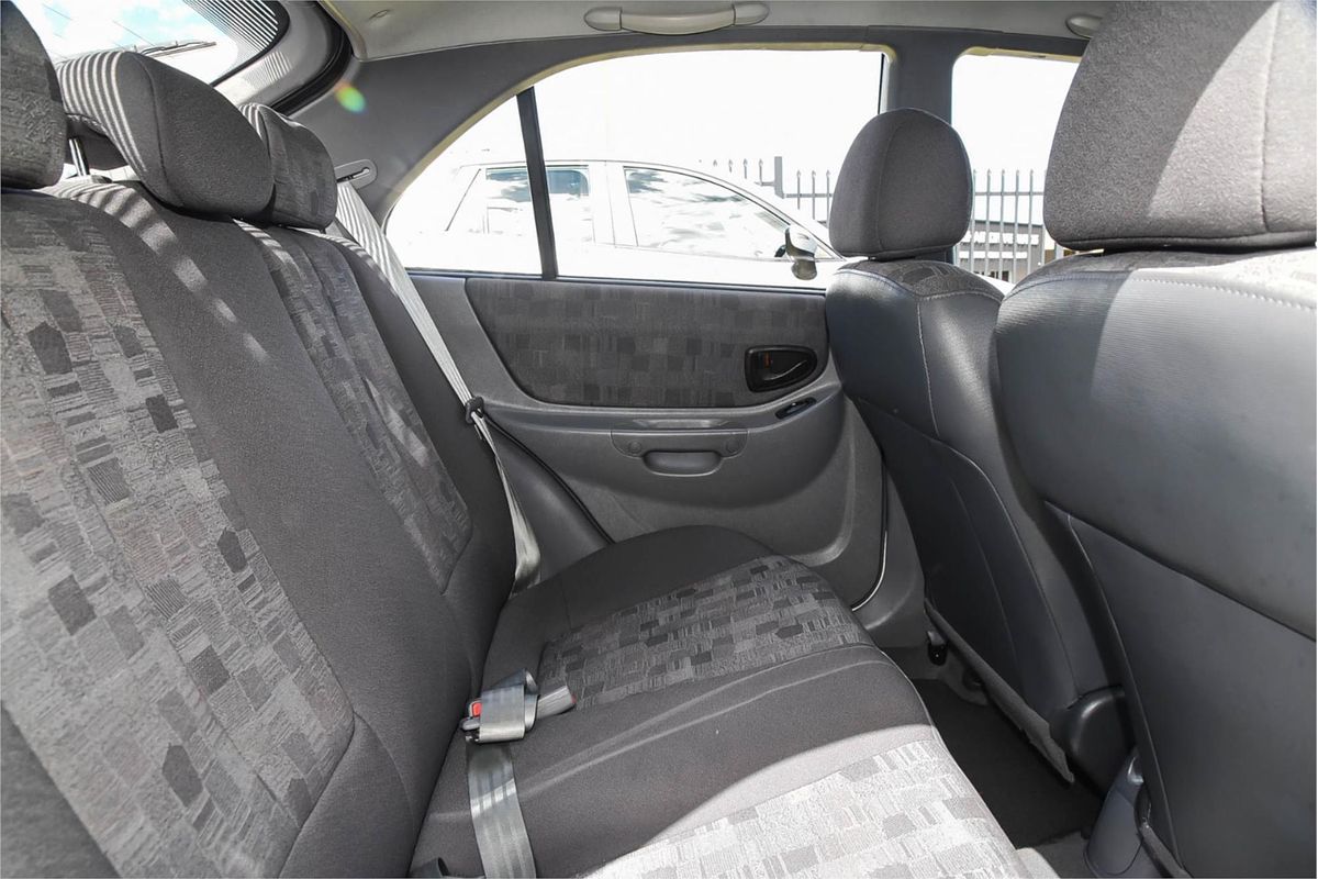 2004 Hyundai Accent GL LC