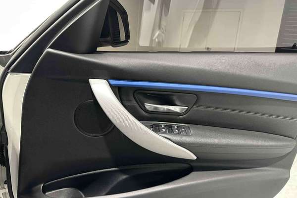 2017 BMW 3 Series 330i M Sport F30 LCI