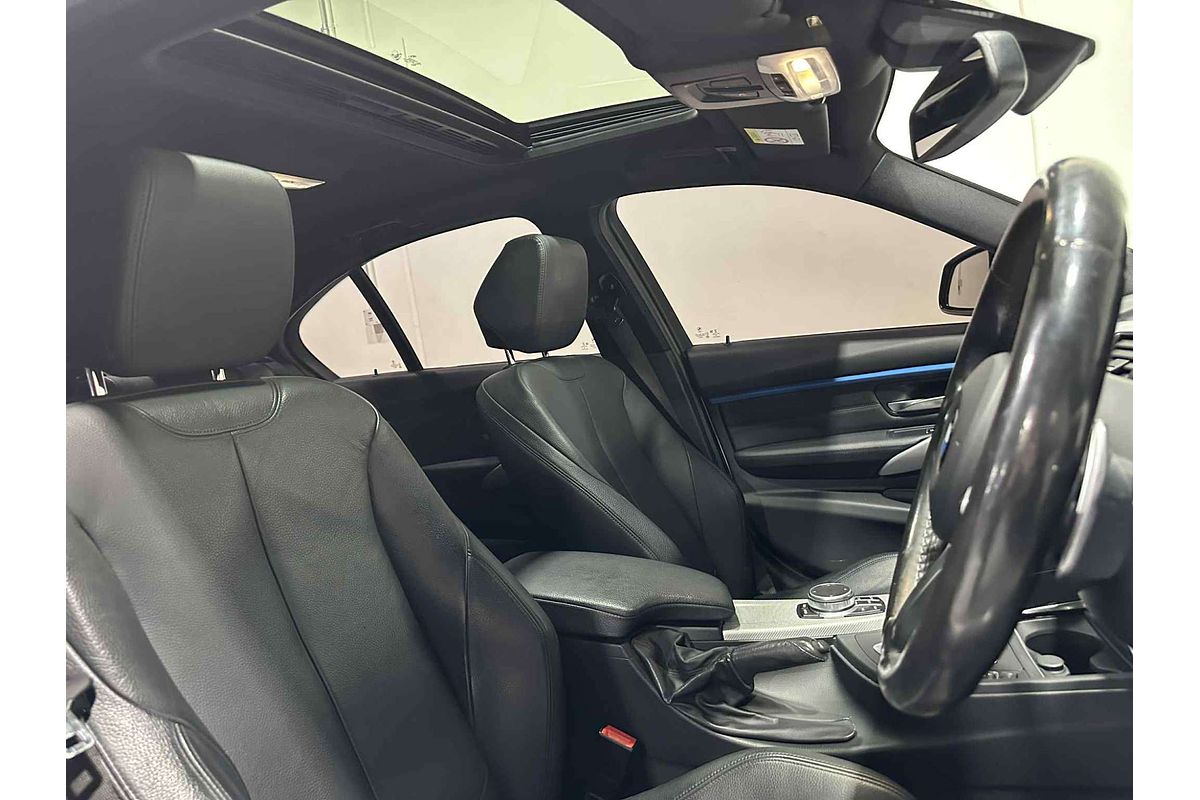 2017 BMW 3 Series 330i M Sport F30 LCI