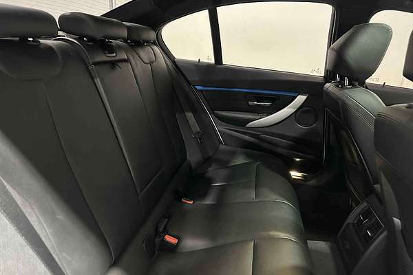 2017 BMW 3 Series 330i M Sport F30 LCI